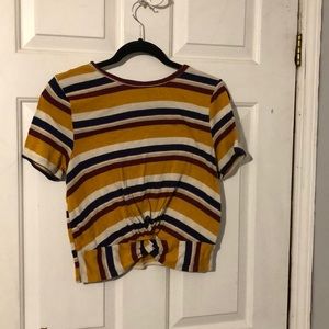 Gaze striped crop top knotted shirt